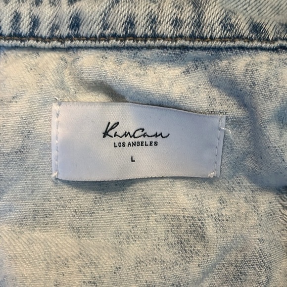 KanCan Distressed Light Denim Jacket Size L - Picture 8 of 10